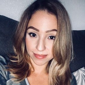 Meet your Posher, Stephanie